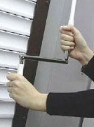 Автоматическое управление рулонными воротами