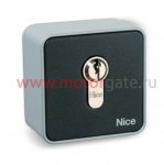 Переключатель замковый Nice EKS с ключом для наружной установки.